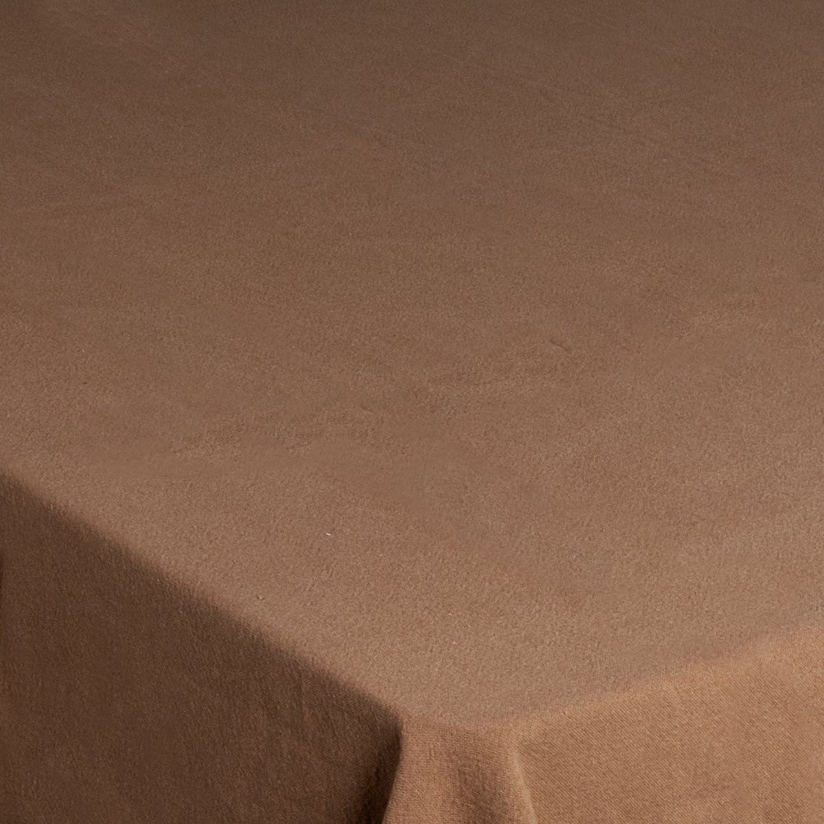 Toalha de mesa BLOSSOM castanha 150x300cm