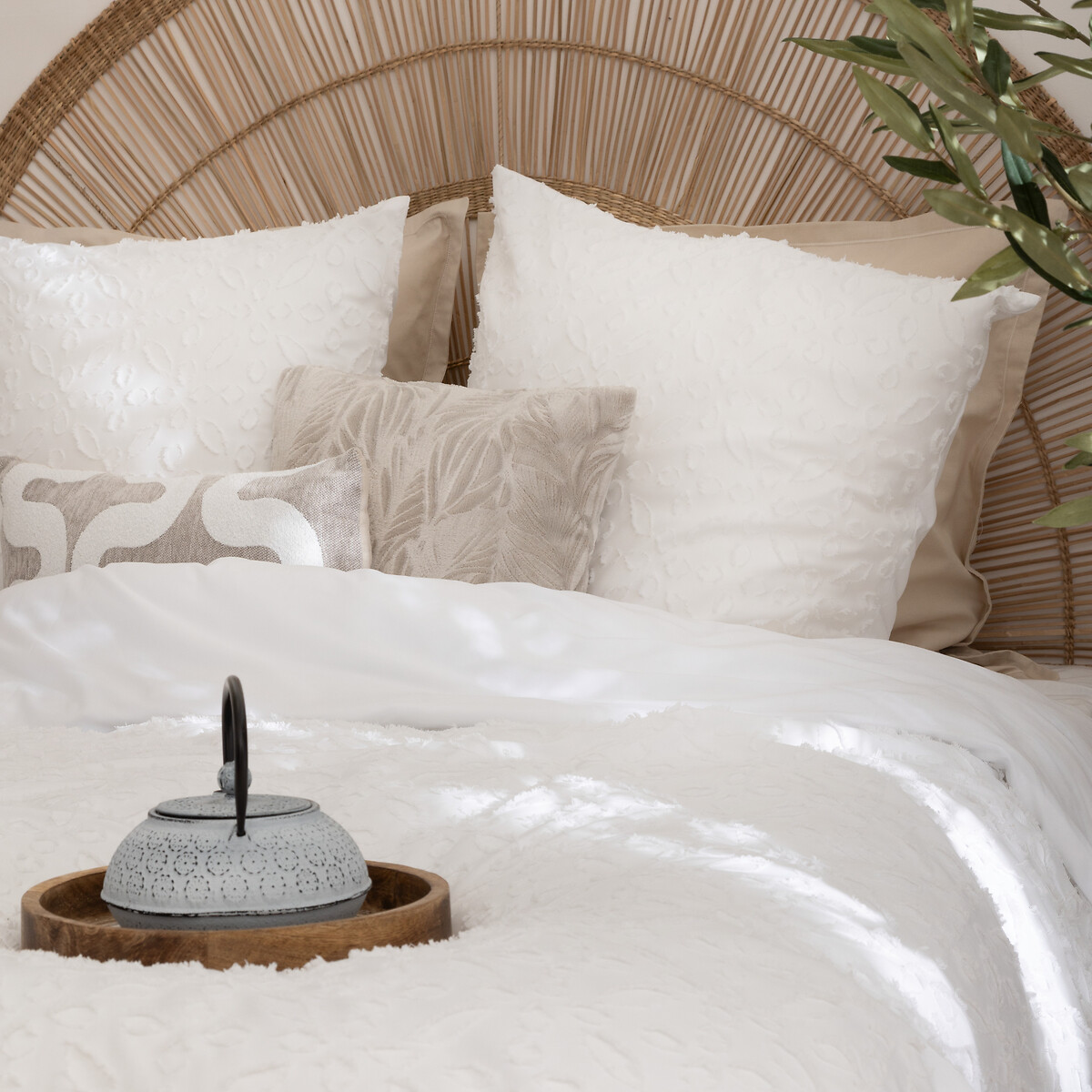 Capa de edred&atilde;o e 2 capas de almofada branco SWAN 220x240cm