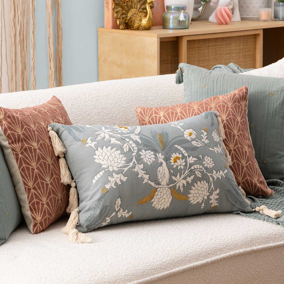 Almofada decorativa bordada WILD ROMANCE 38X58cm