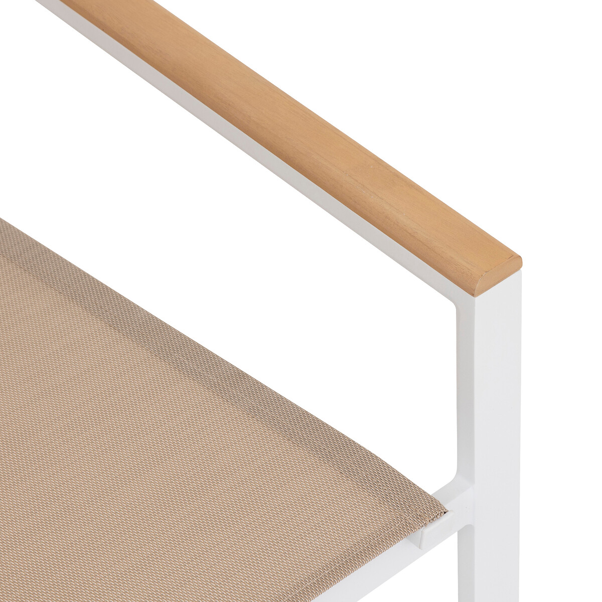 Cadeira com bra&ccedil;os em madeira ESSENTIA linho e branco