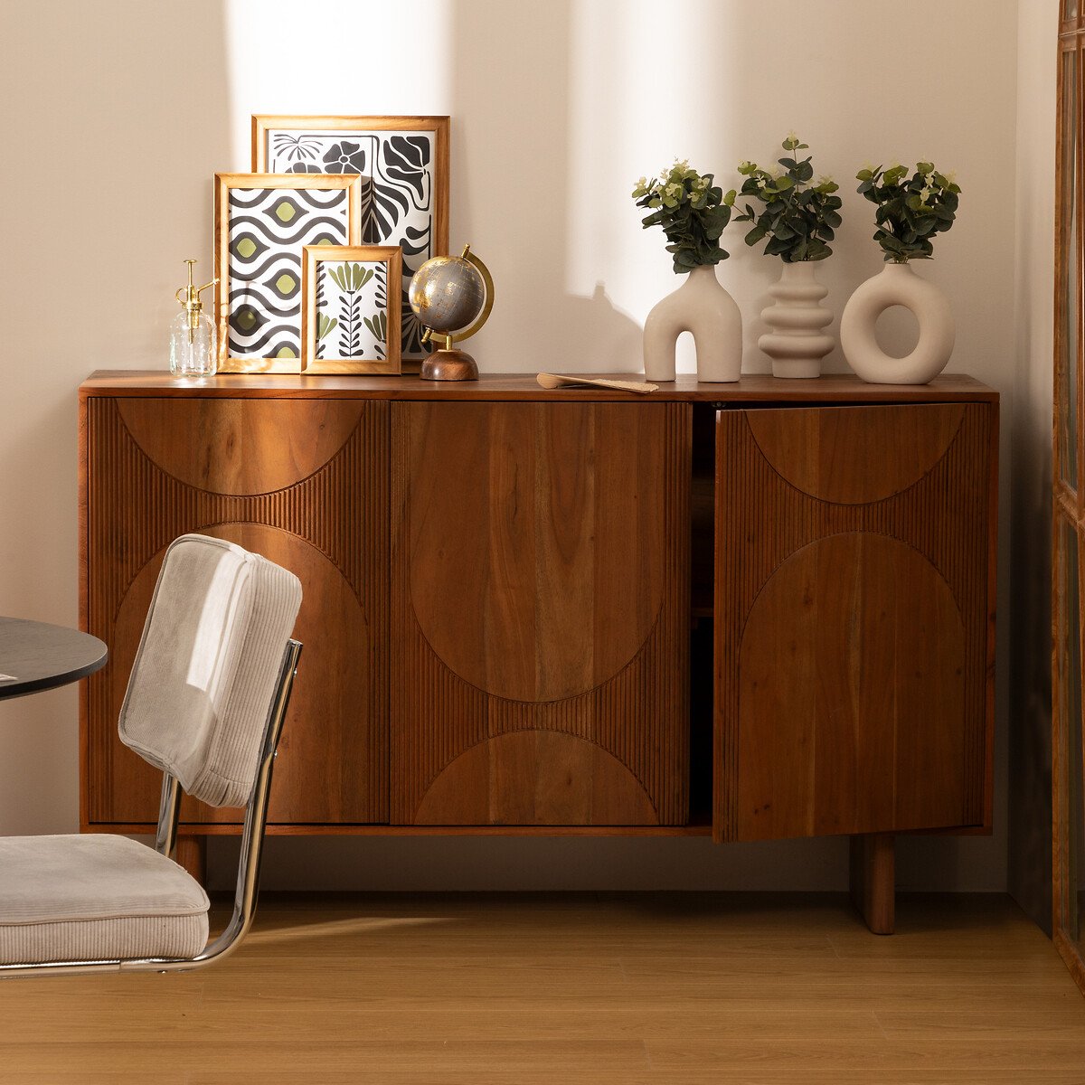 Aparador NANDA em madeira ac&aacute;cia 150cm