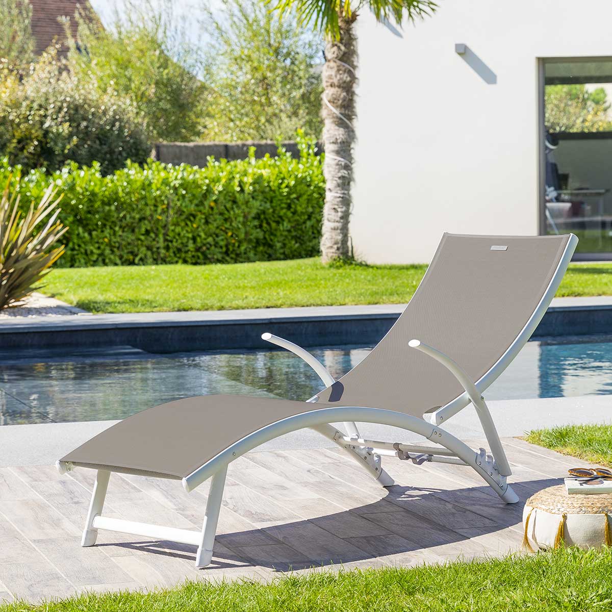 Espregui&ccedil;adeira SAMBA noisette e branco