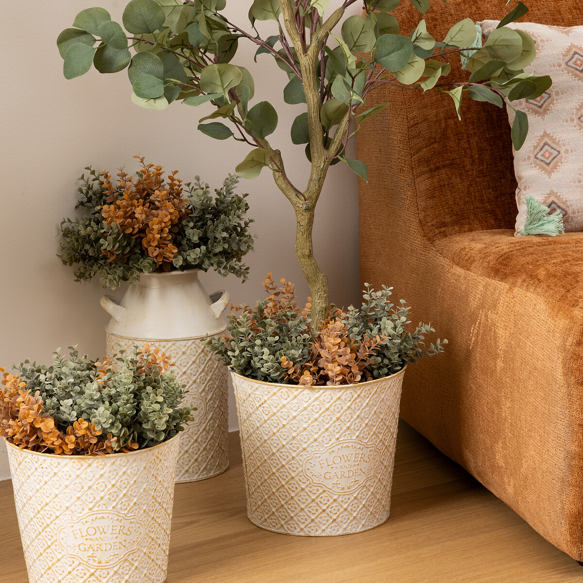 Vaso TINO em ferro branco 22cm