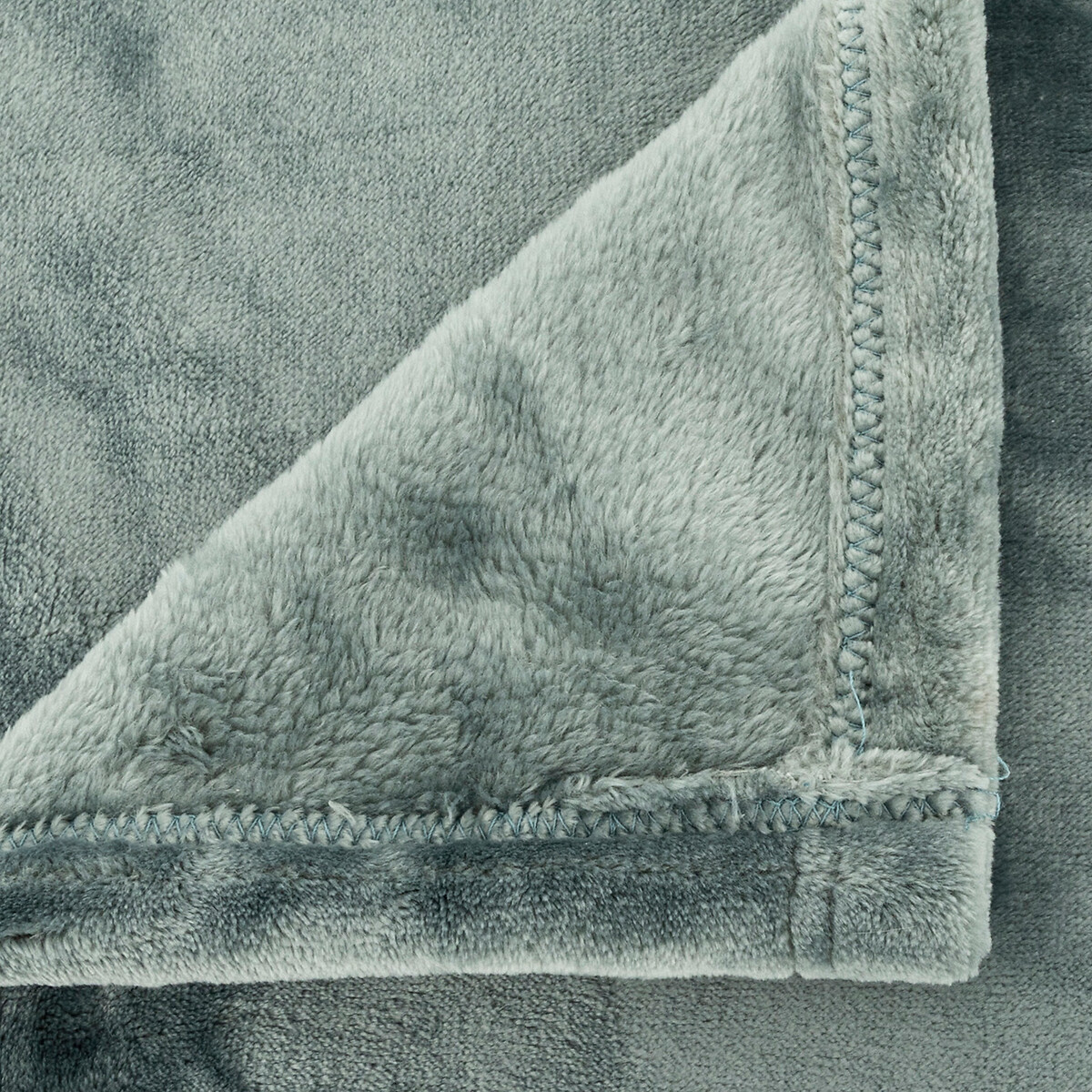 Manta CUDDLY azul claro 180x230cm