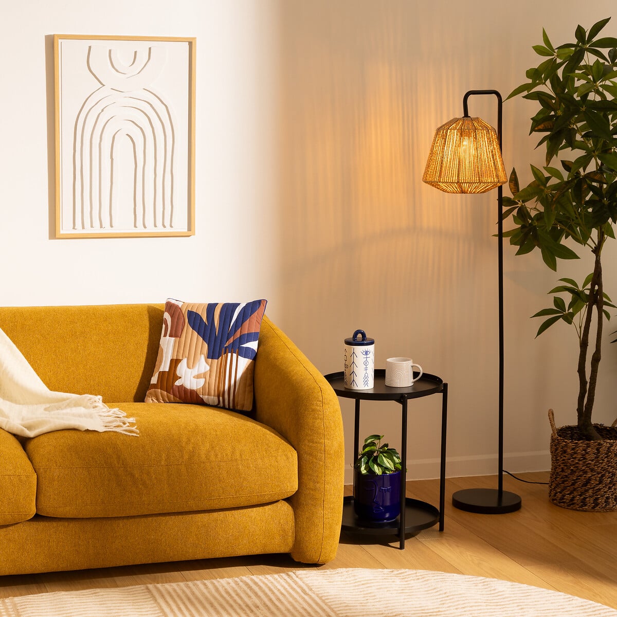 Candeeiro de p&eacute; JILY bege 150cm