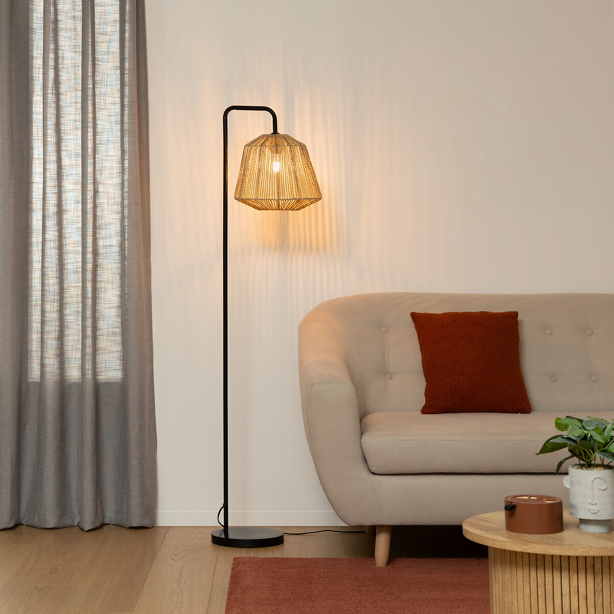 Candeeiro de p&eacute; JILY bege 150cm