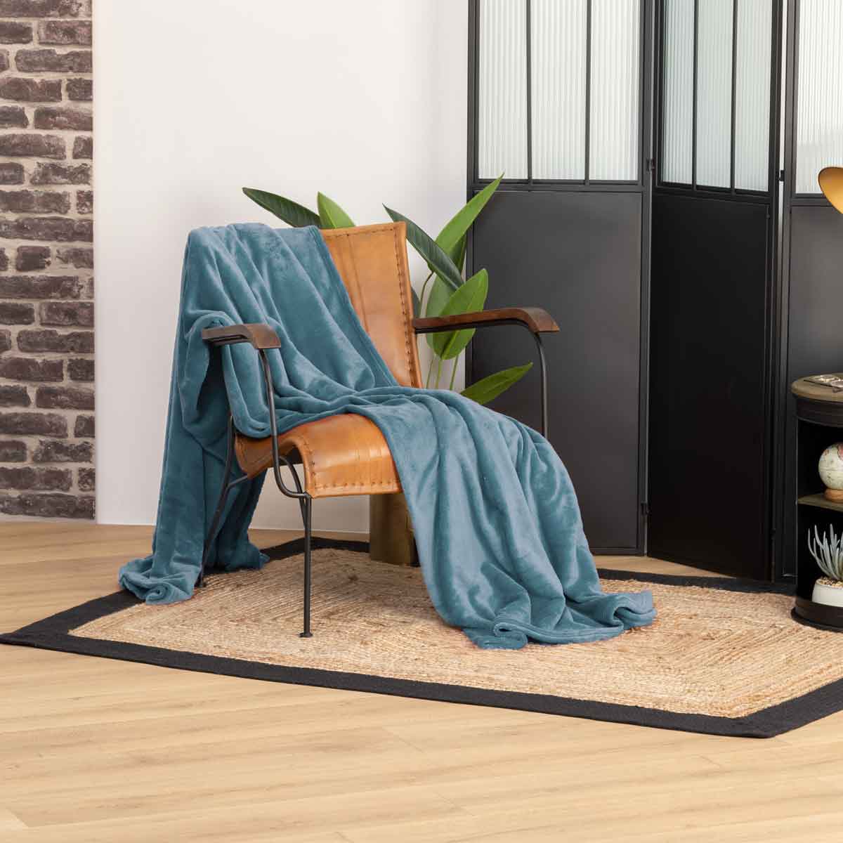 Manta microfibra azul petróleo 180x230cm