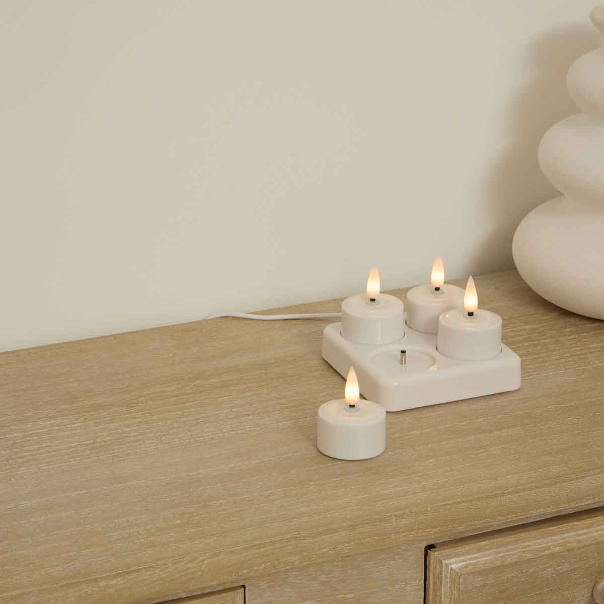 Conjunto de 4 velas tealight led AITOR branco