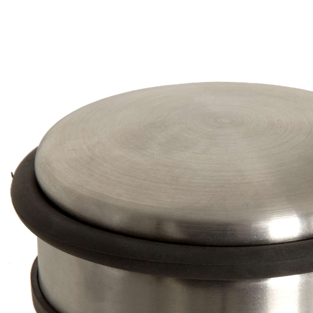 Protetor para porta em metal