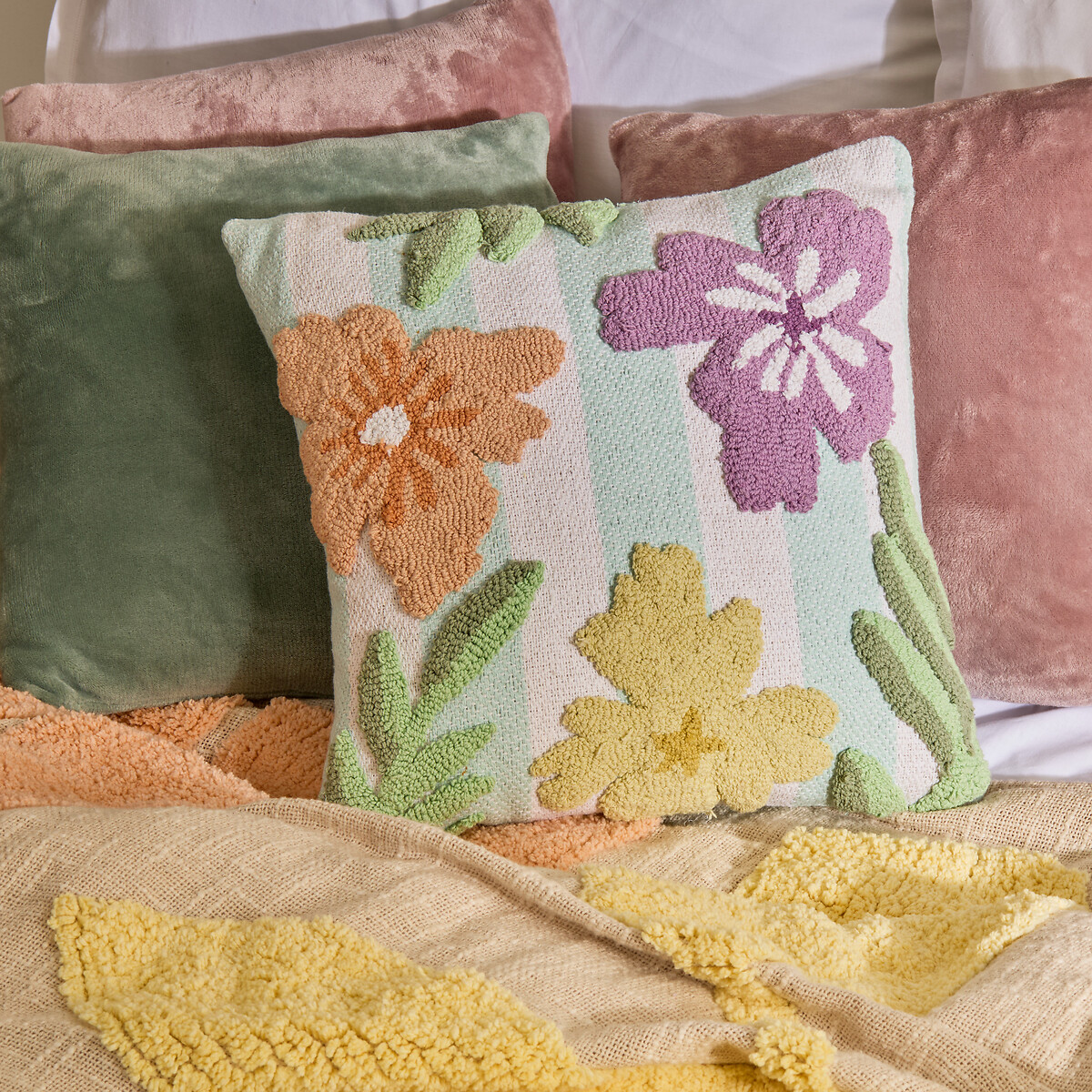 Almofada FLEURS SAUVAGES verde 45x45cm