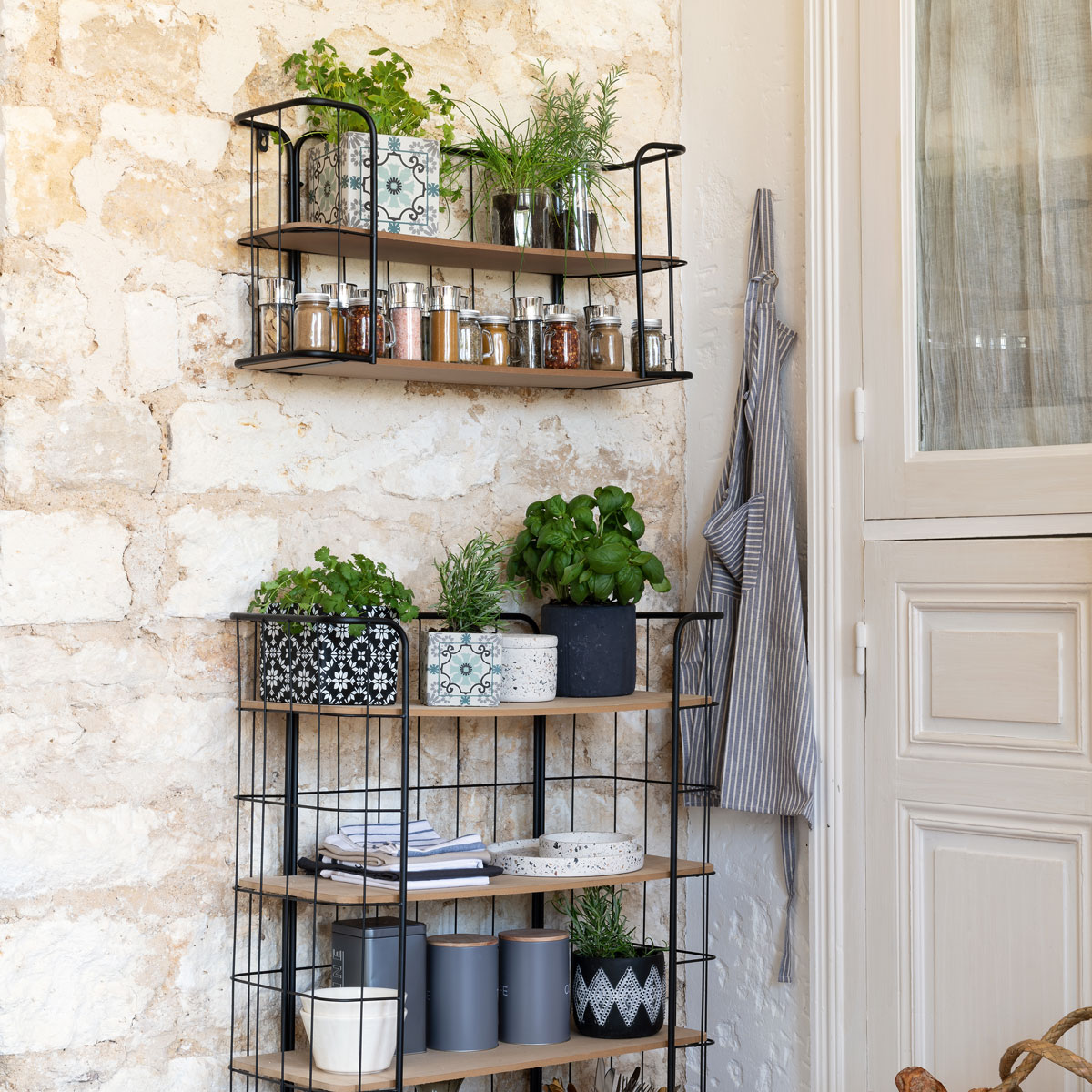 Estante JORDI com 4 prateleiras em metal e mdf