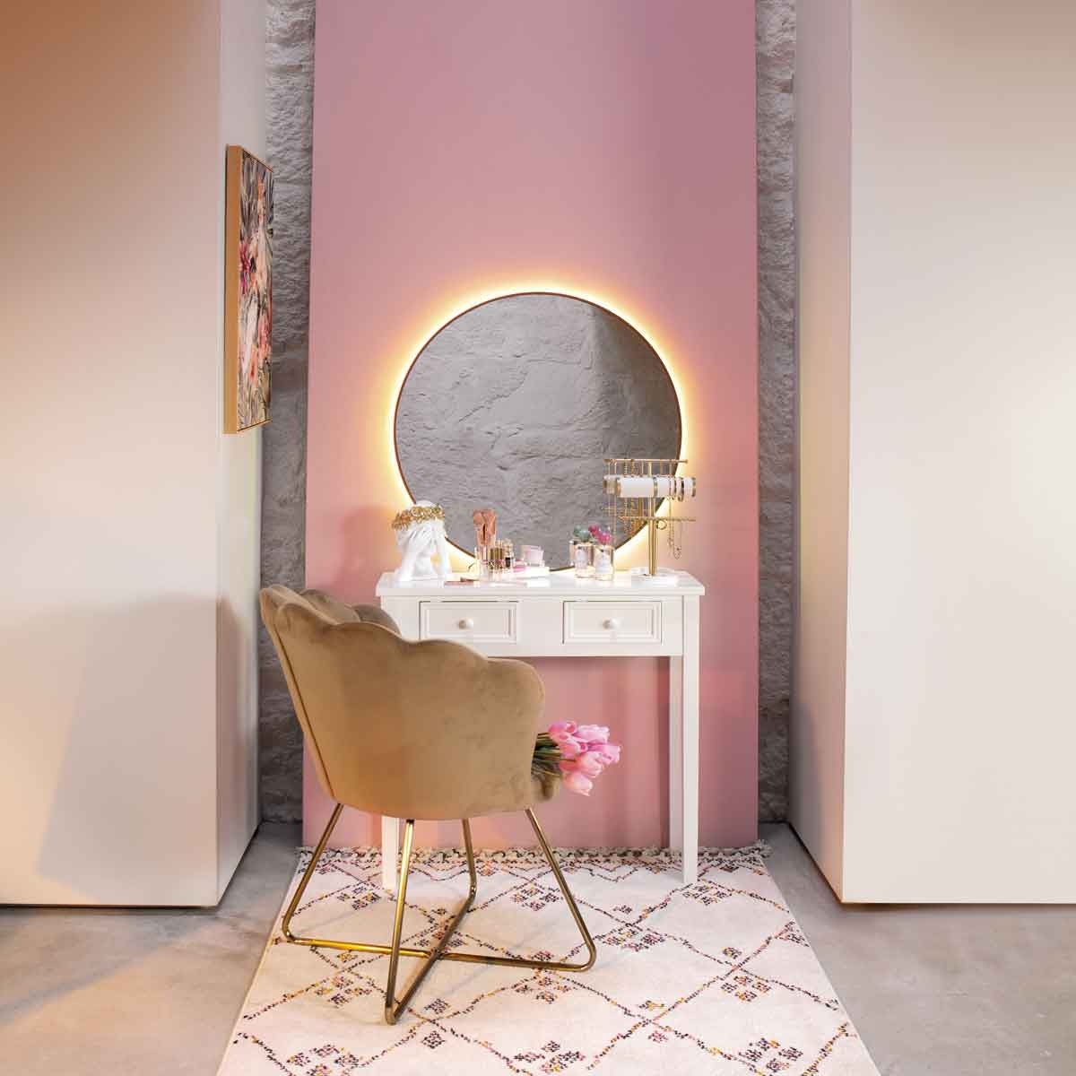 Poltrona BLOOM veludo bege com pernas douradas
