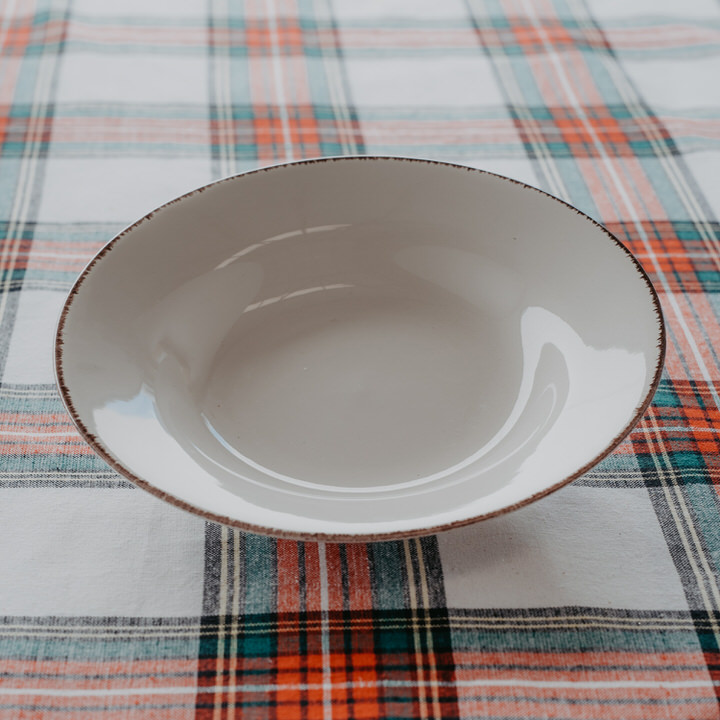 Prato de sopa SAUVAGE branco em gr&eacute;s