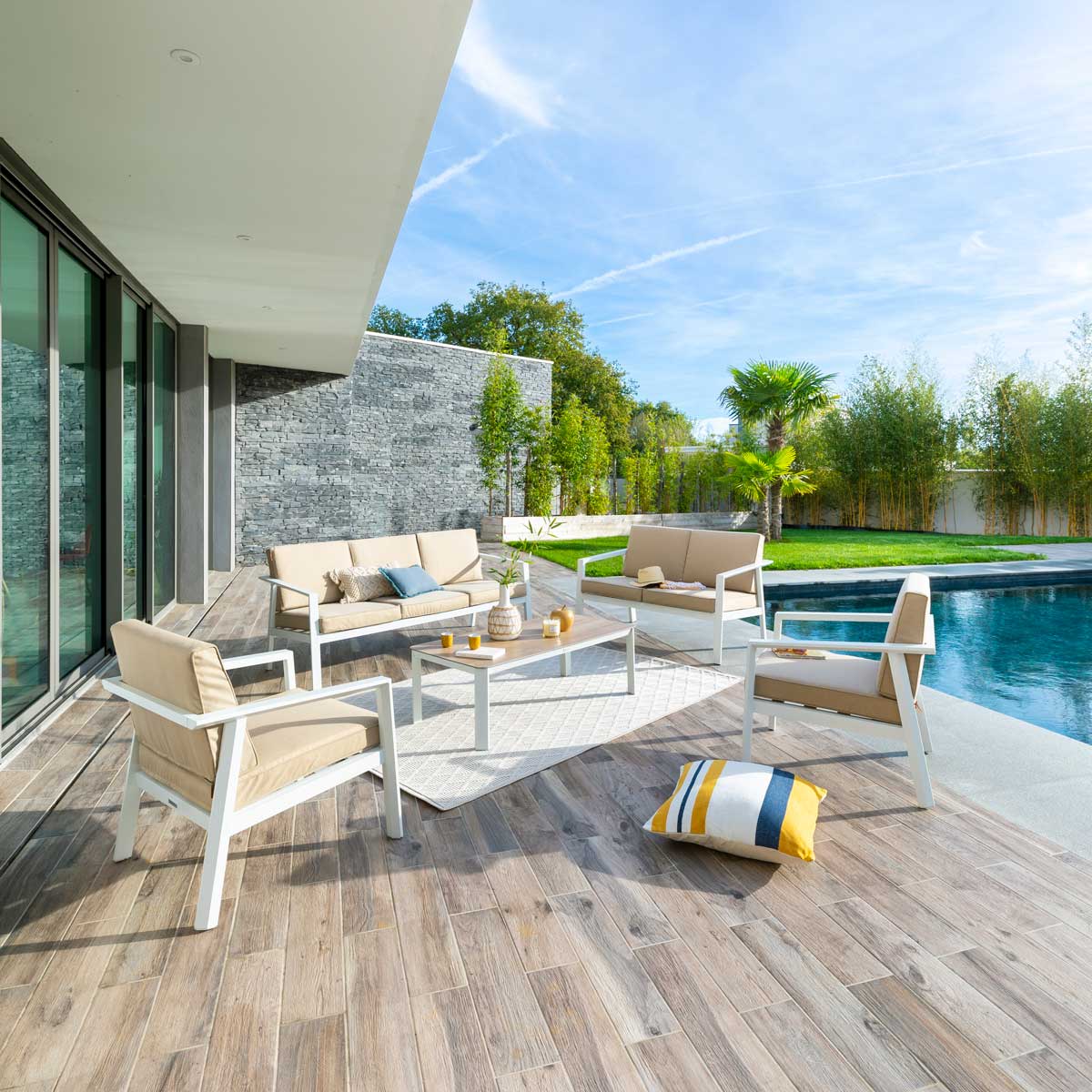 Conjunto de jardim PAVANE branco,  Conjunto de jardim PAVANE branco