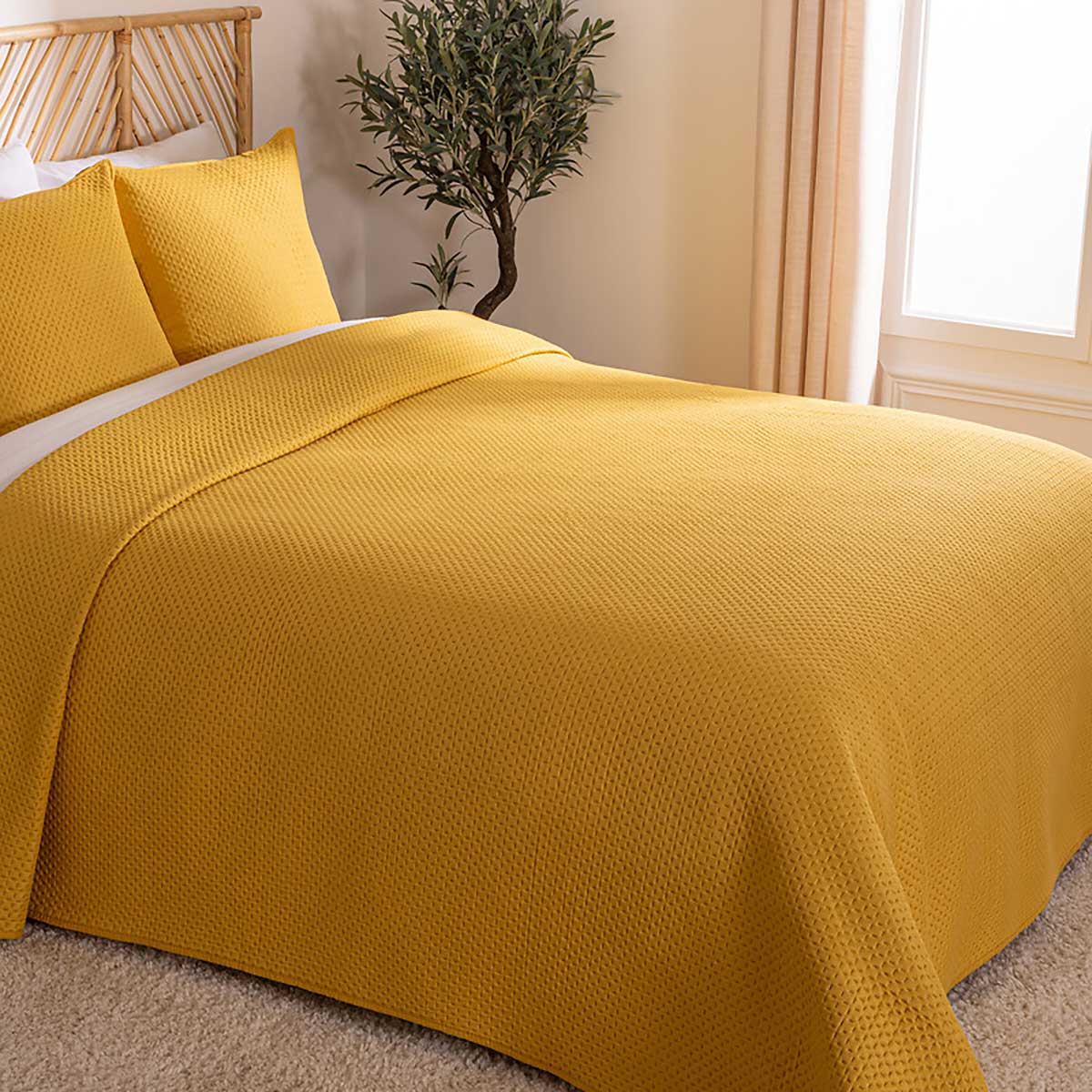 Colcha e 2 capas de almofada DOLCE VITA ocre 240x260cm,  Colcha e 2 capas de almofada DOLCE VITA ocre 240x260cm