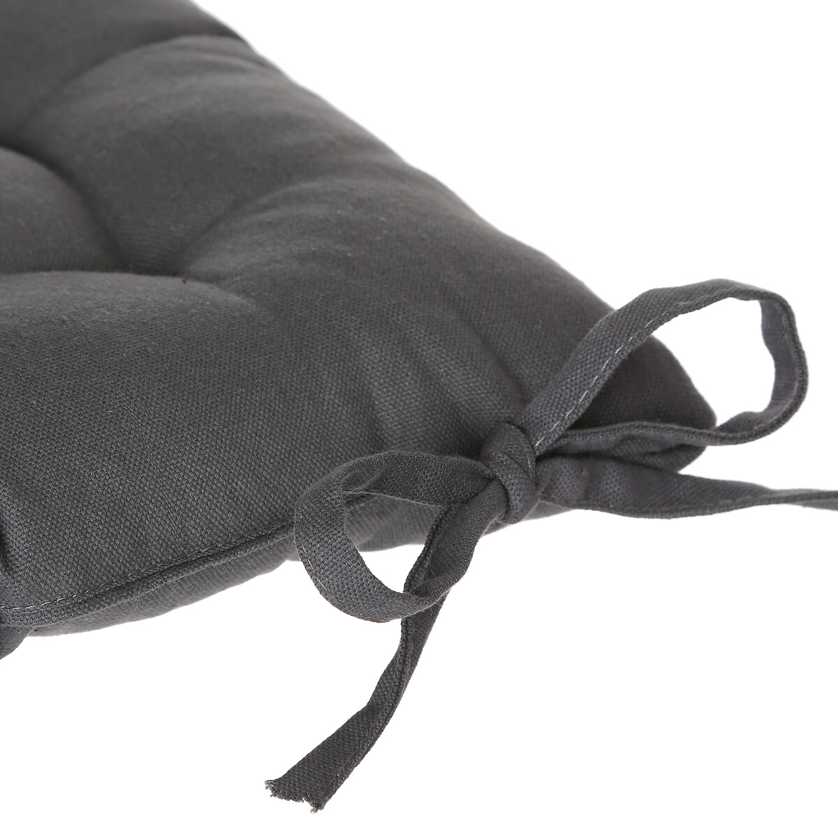 Coxim cinza escuro em algod&atilde;o 38x38cm