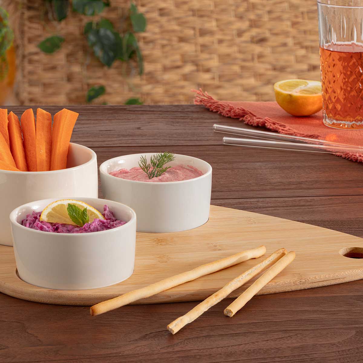 Conjunto de 3 taças para aperitivos com tabuleiro em bambu