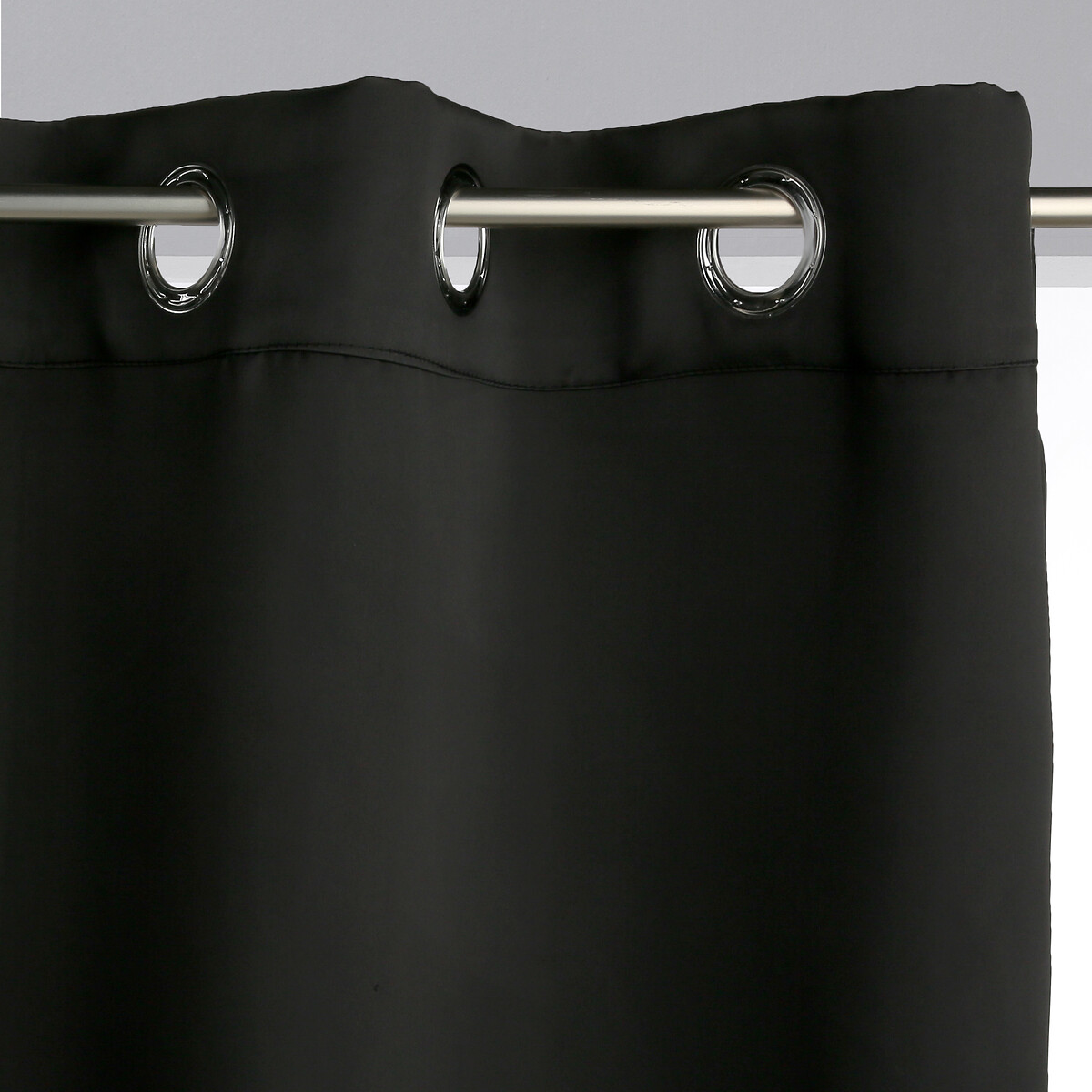 Cortina opaca preta 140x260cm