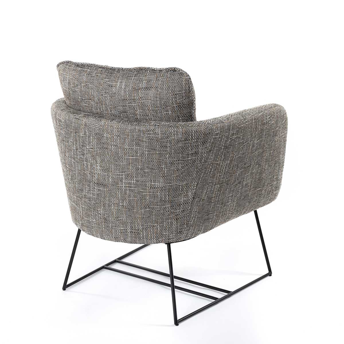 Poltrona TIM cinza com pernas em metal