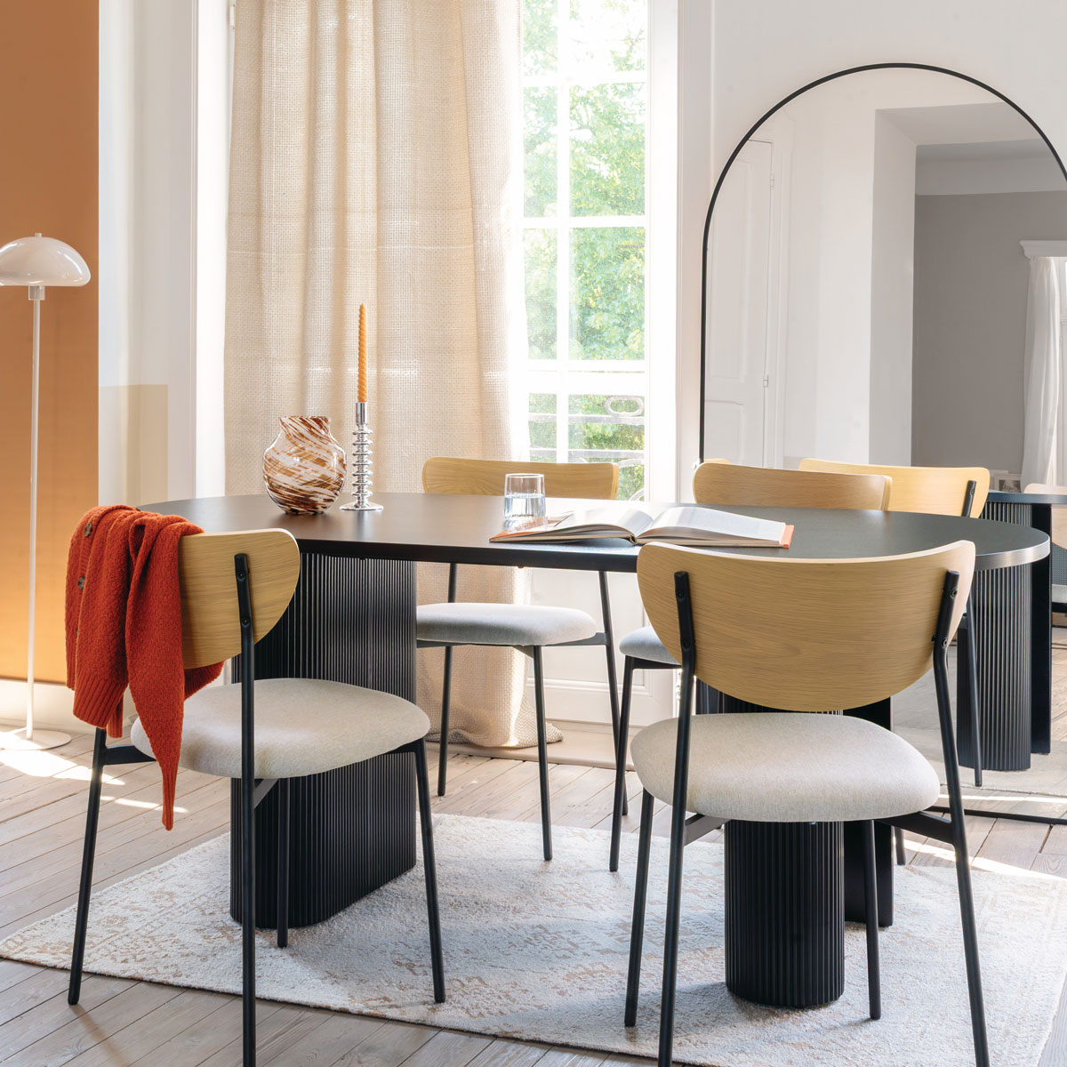 Mesa de jantar OLOVA preta em mdf 180x90x76cm