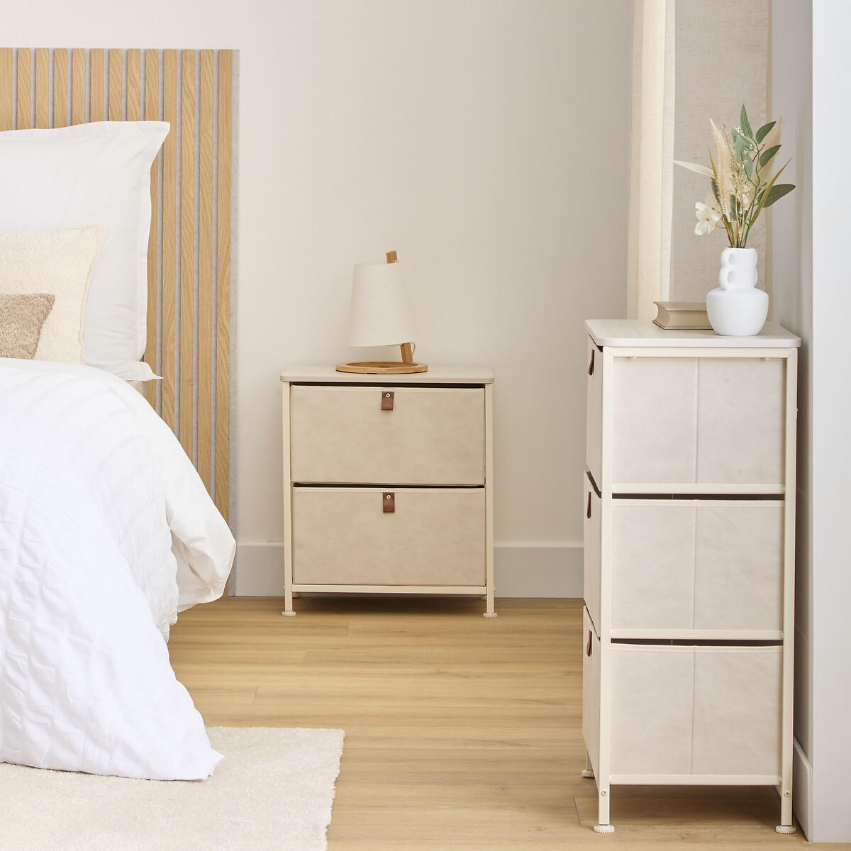 M&oacute;vel de arruma&ccedil;&atilde;o TISSA bege com 2 gavetas