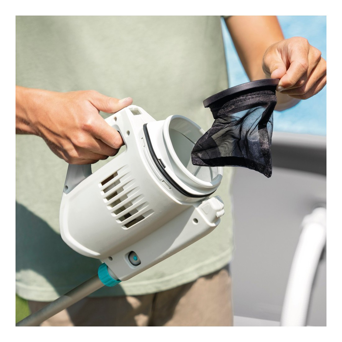 Aspirador de piscinas Intex manual