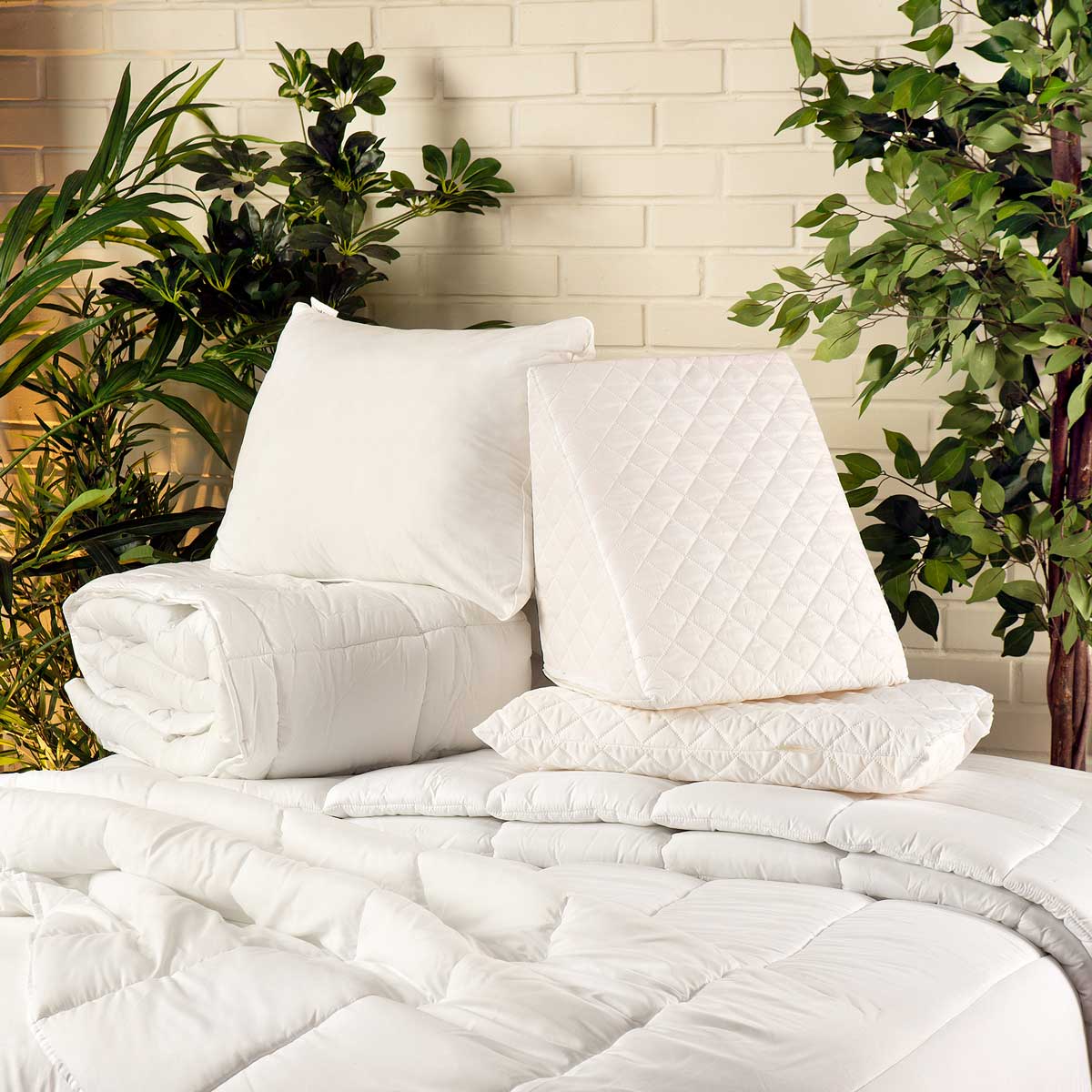 Almofada de algod&atilde;o percal com microgel PLUS 50x70cm