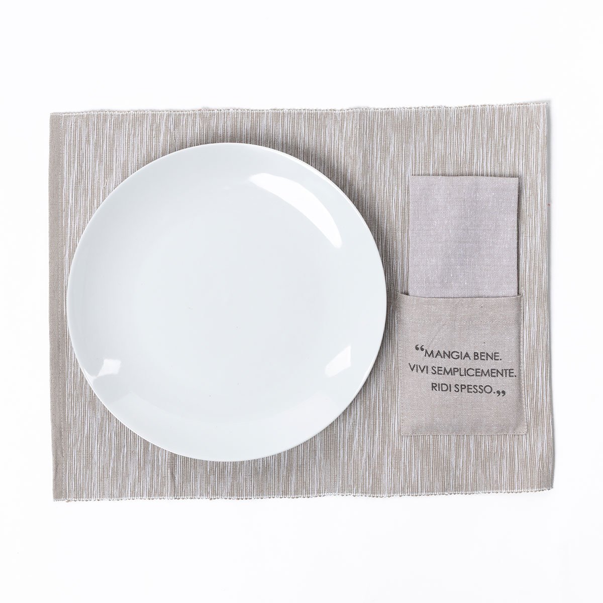 Conjunto de individual com bolsa para talheres e guardanapo