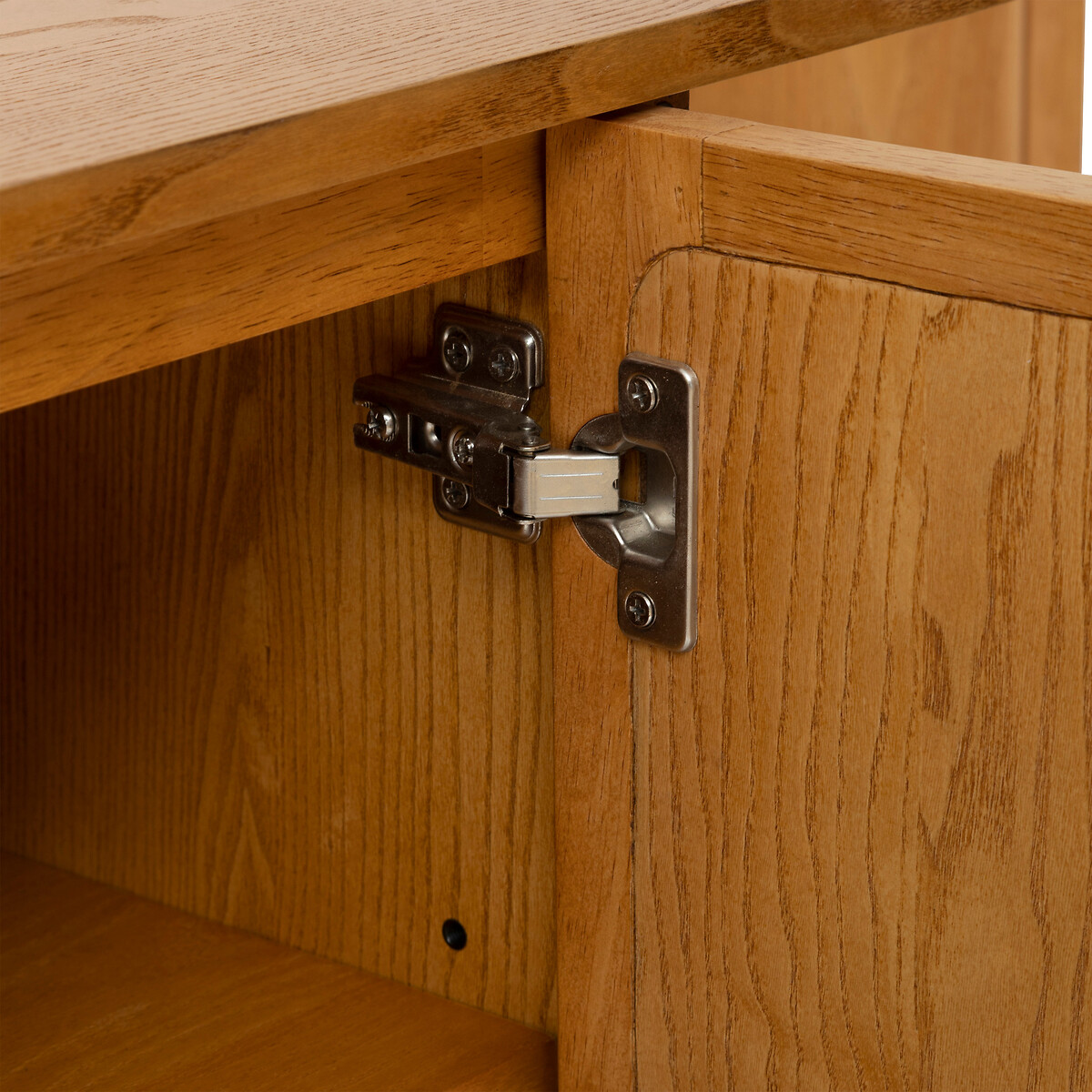 Aparador KISCO com 4 portas em mdf e rattan,  Aparador KISCO com 4 portas em mdf e rattan