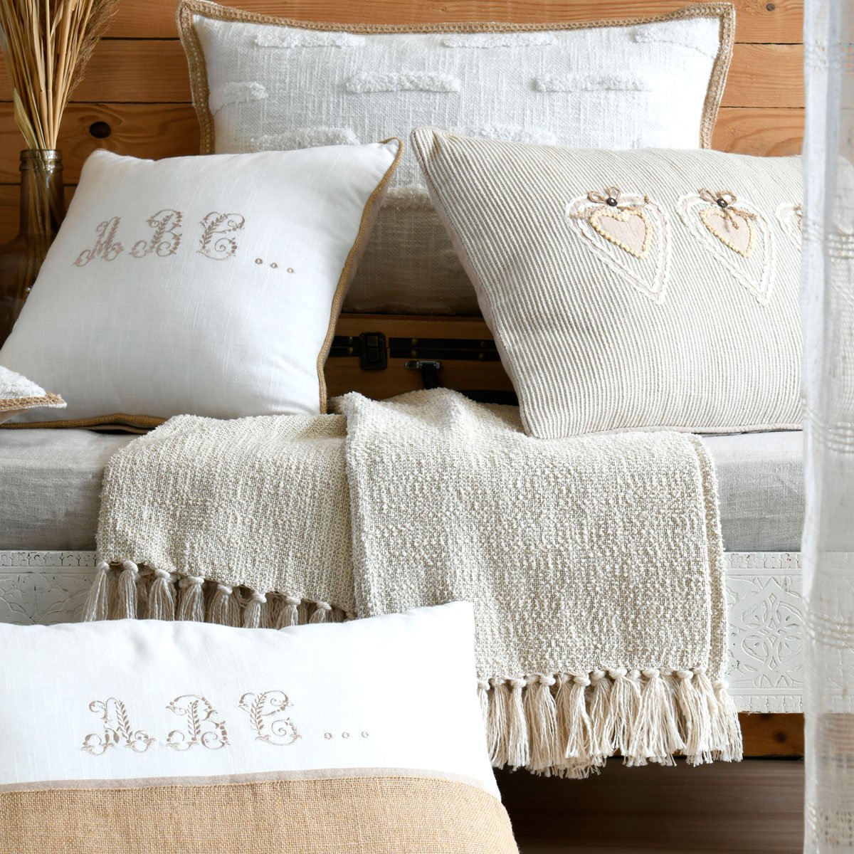 Almofada JOSEPHA cru em algod&atilde;o 40x60cm