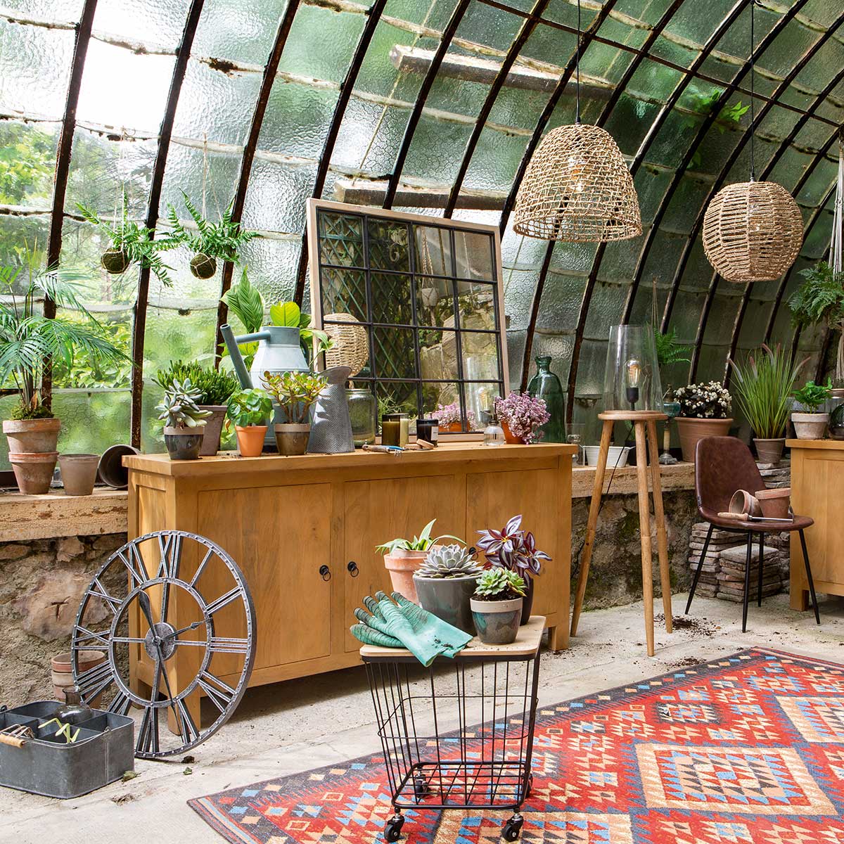 Cadeira VLADI castanha efeito de pele