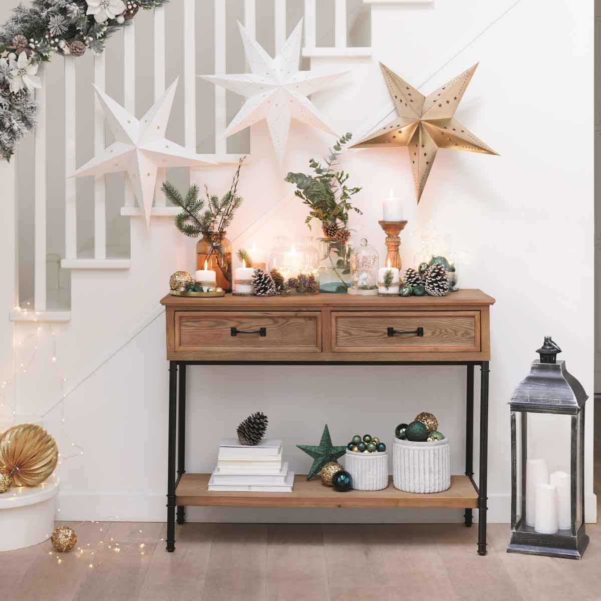 Consola DANIK castanha