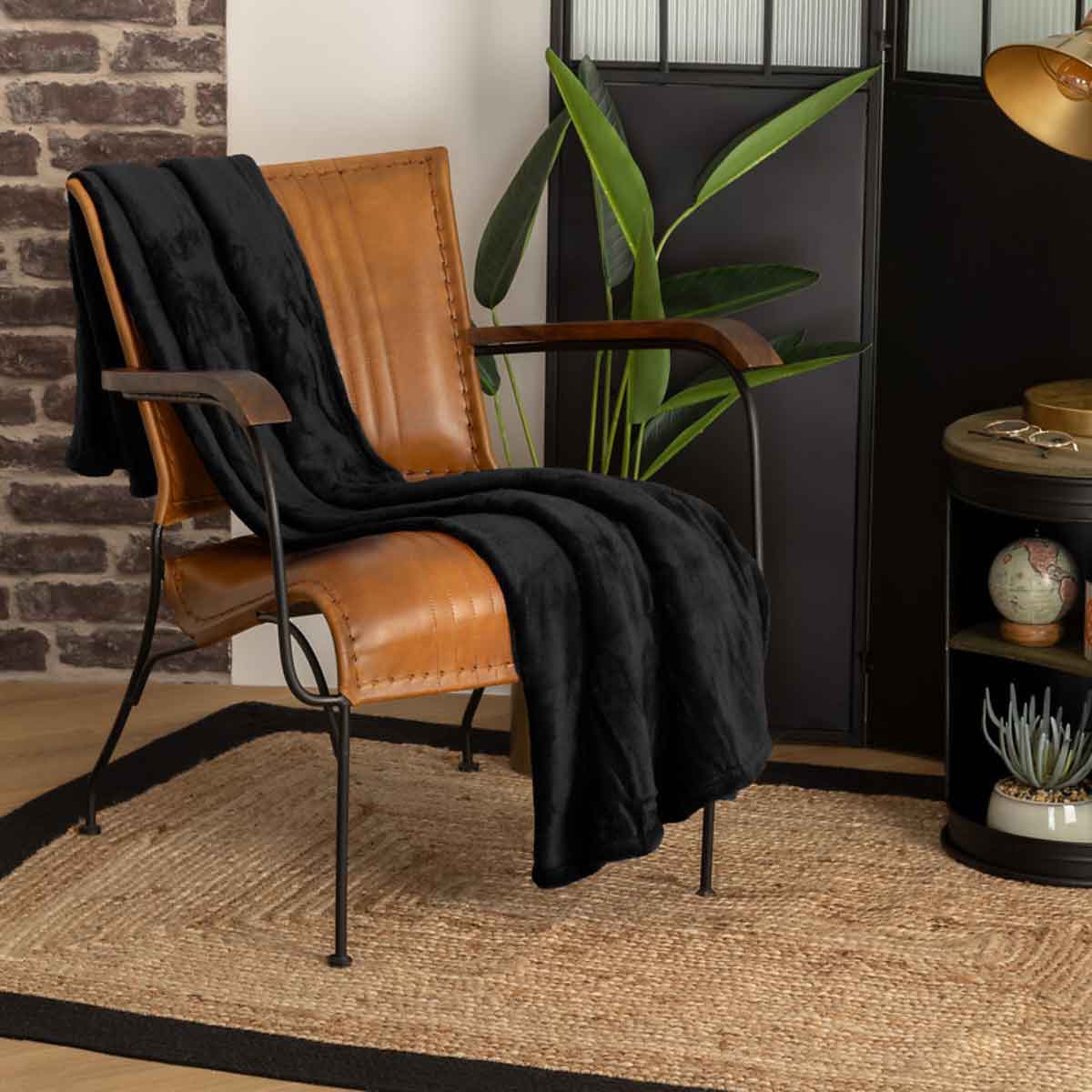 Manta microfibra preta 125x150cm