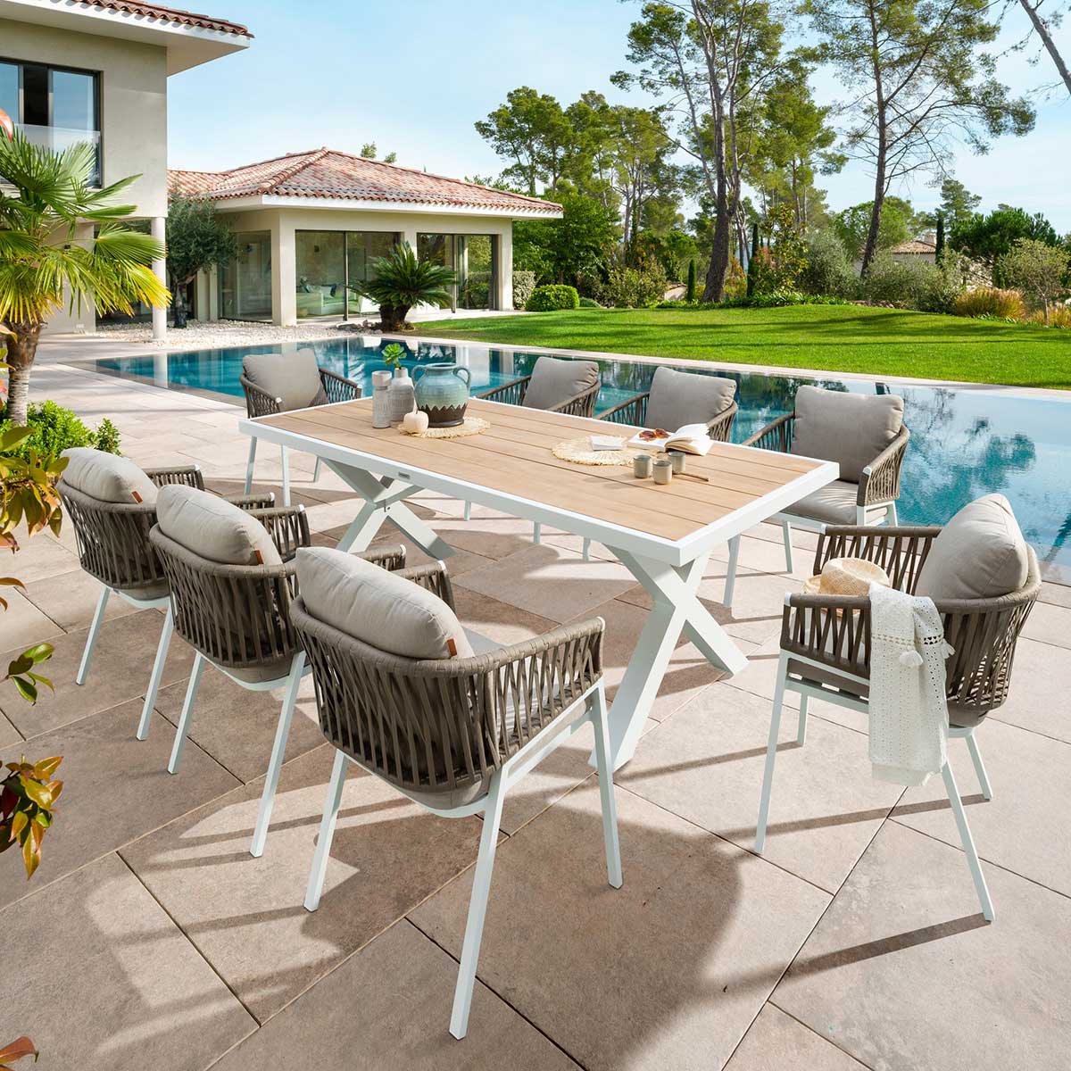 Cadeira ORIENGO taupe e branco