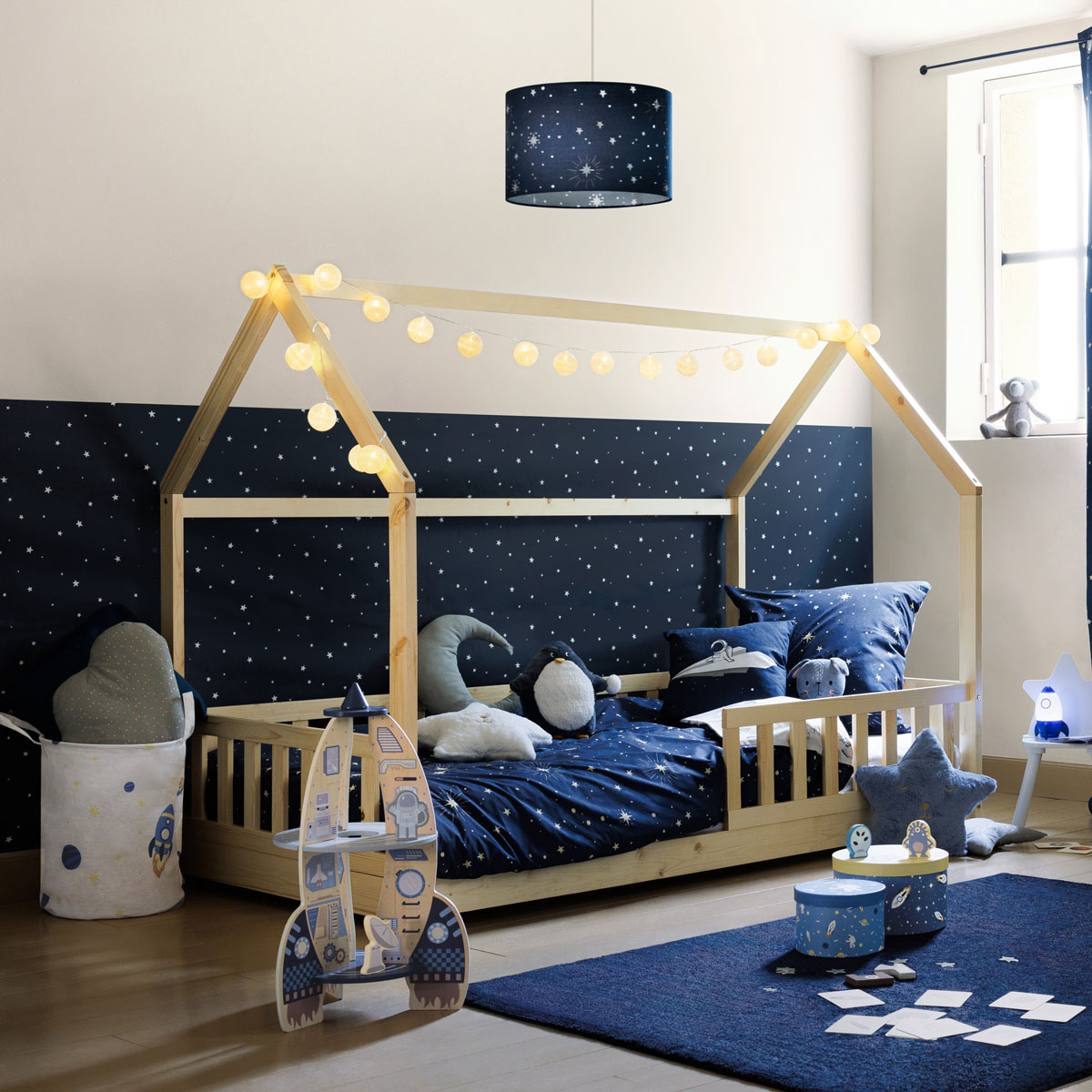 Cesto de arrumação astronauta com asas 50cm